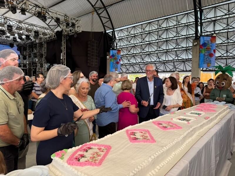 CocalFest: Cocal do Sul celebra 35 anos com missa, homenagens e bolo gigante