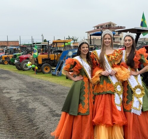 CocalFest reúne tratores e caminhões em homenagem a agricultores e caminhoneiros em Cocal do Sul