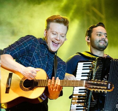 Michel Teló no Farol Shopping