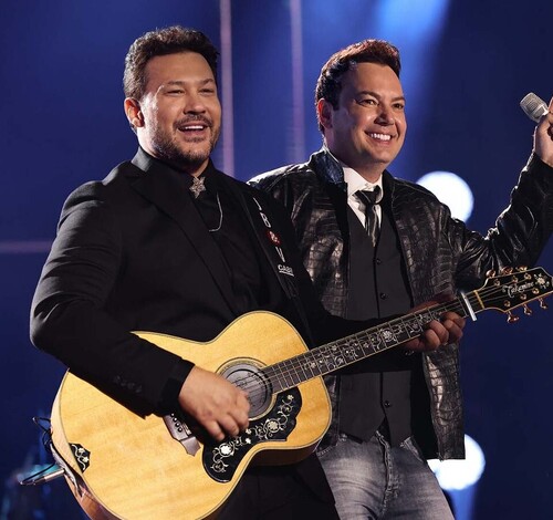 Pastor Lucas e João Bosco & Vinícius em Balneário Arroio do Silva
