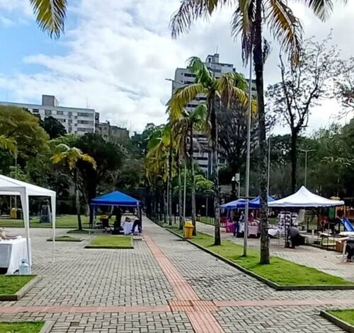 Economia criativa em exposição na Praça do Congresso e na Quermesse