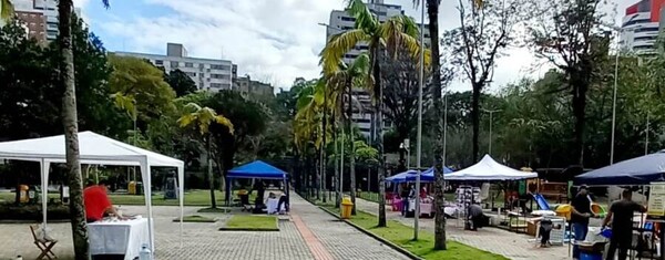 Economia criativa em exposição na Praça do Congresso e na Quermesse
