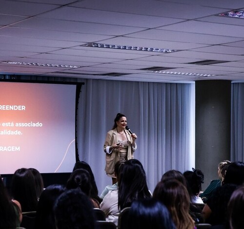 Clube Empreende Mulher celebra 3 anos com grande evento em Florianópolis
