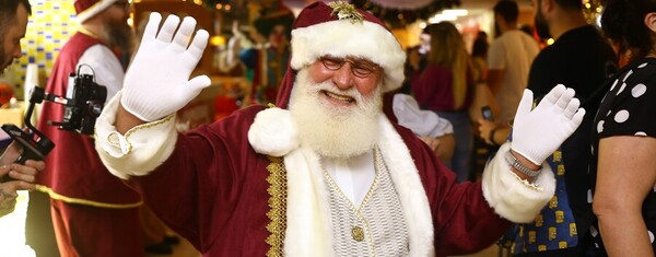 Chegada do Papai Noel neste sábado no Shopping Della