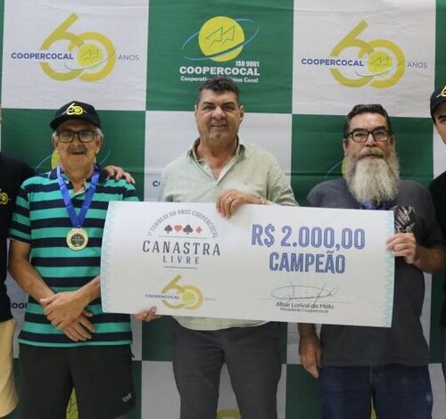 Após muita disputa, vencedores do Torneio de Canastra da Coopercocal são conhecidos