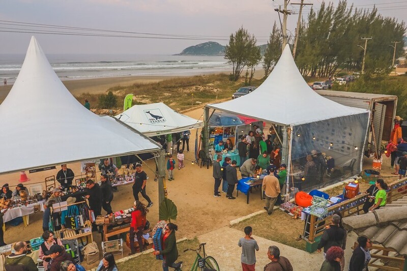 Sunset: surf, música e celebração as baleias-francas com presença de Sophia Medina