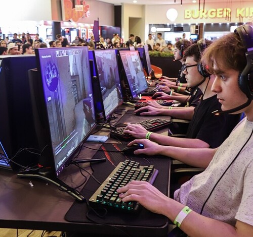 Campeonato de Counter-Strike 2 distribuirá mais de R$ 10 mil em premiação