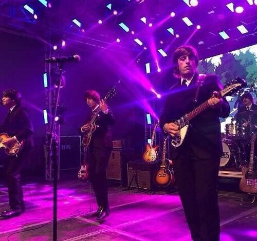 Fim de semana tem show gratuito com The Beetles