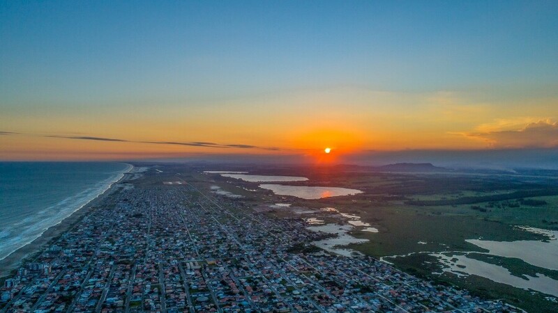 Sunset encerra Verão Unesc com muita música em Balneário Rincão