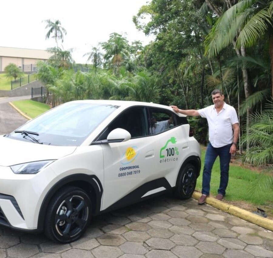 Sustentabilidade e economia: Coopercocal investe em veículo elétrico