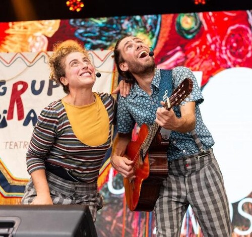 Espetáculo do Grupo Cirandela em Balneário Arroio do Silva
