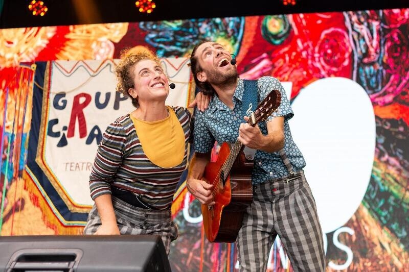 Espetáculo do Grupo Cirandela em Balneário Arroio do Silva