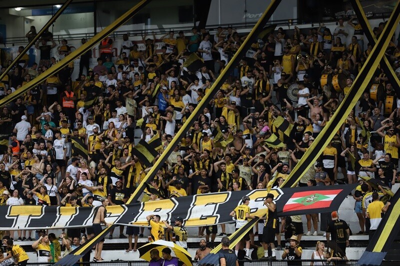 Fim do aluguel de carteirinhas: entrada em jogos do Criciúma no Brasileiro somente com Biometria Facial