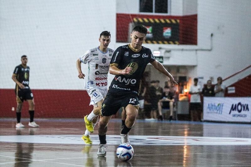 Criciúma Futsal encara Tubarão