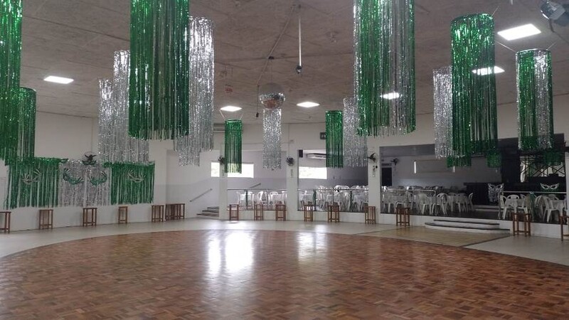 Noite de Carnaval Verde e Branco no União Mineira