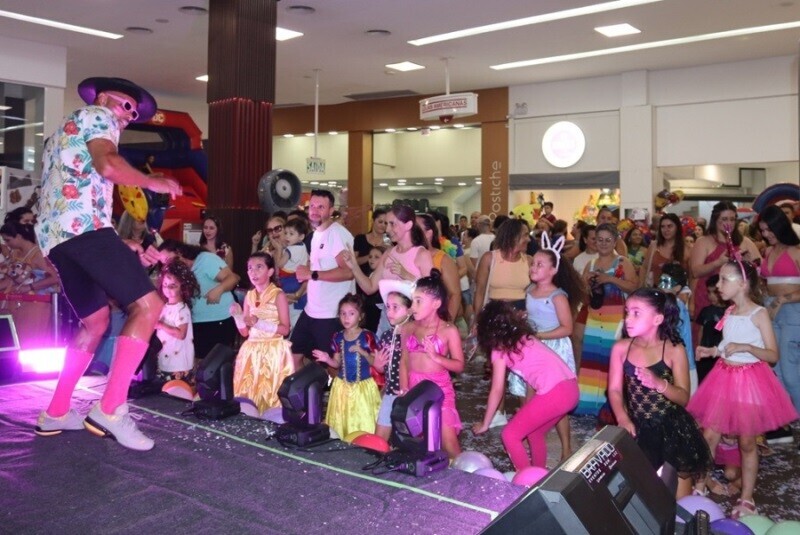 Diversão em família no Bailinho do Criciúma Shopping