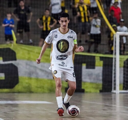 Noite de Criciúma Futsal em quadra contra time da Liga Nacional