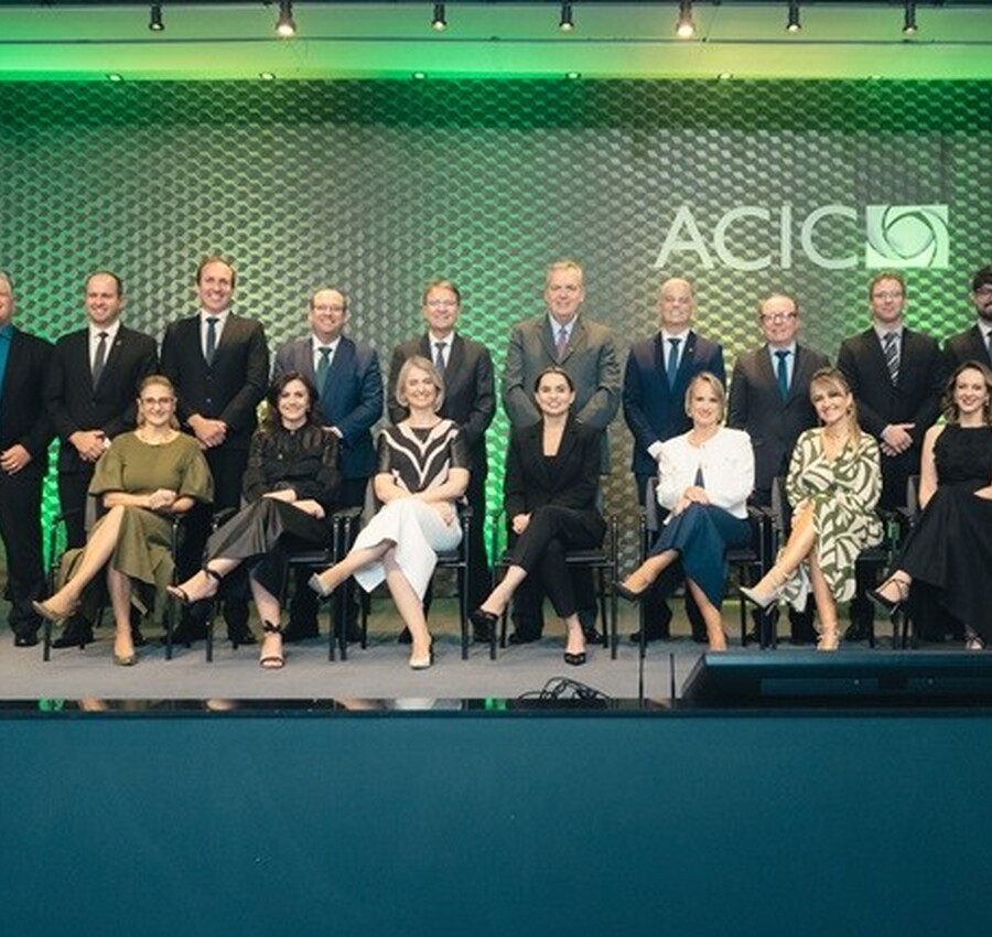 Em evento muito prestigiado, nova diretoria da Acic toma posse