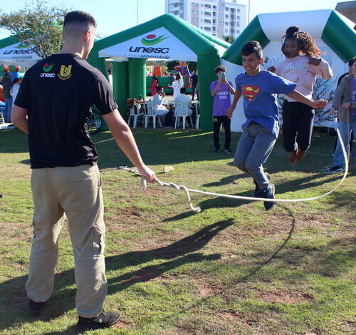 Neste sábado tem ViverCom Unesc na Praça Nereu Ramos