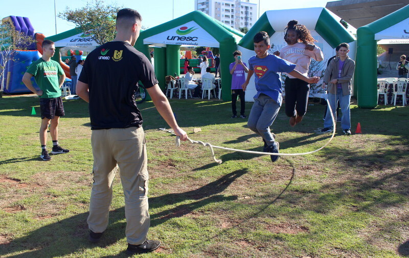 Neste sábado tem ViverCom Unesc na Praça Nereu Ramos