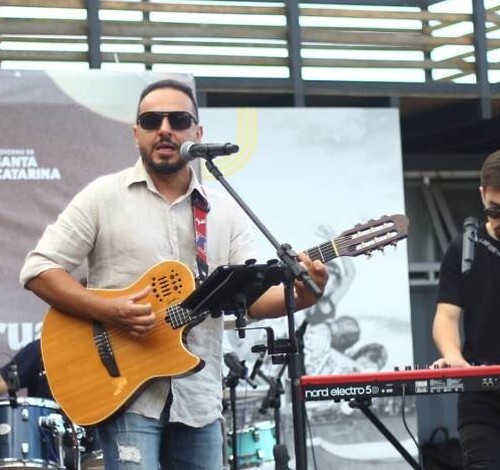 Neste domingo tem 'Música na Rua', com Jorge Nando