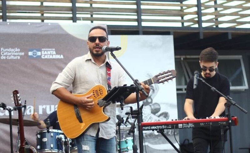 Neste domingo tem 'Música na Rua', com Jorge Nando