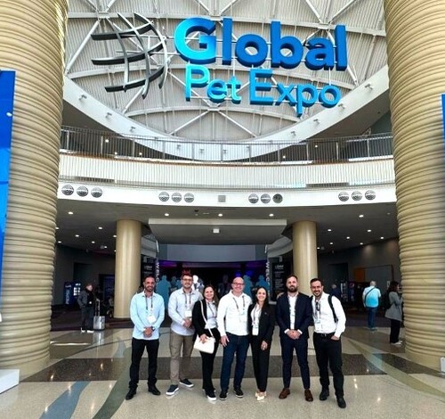 Nos Estados Unidos, Chromoplast busca tendências e novidades do mercado pet