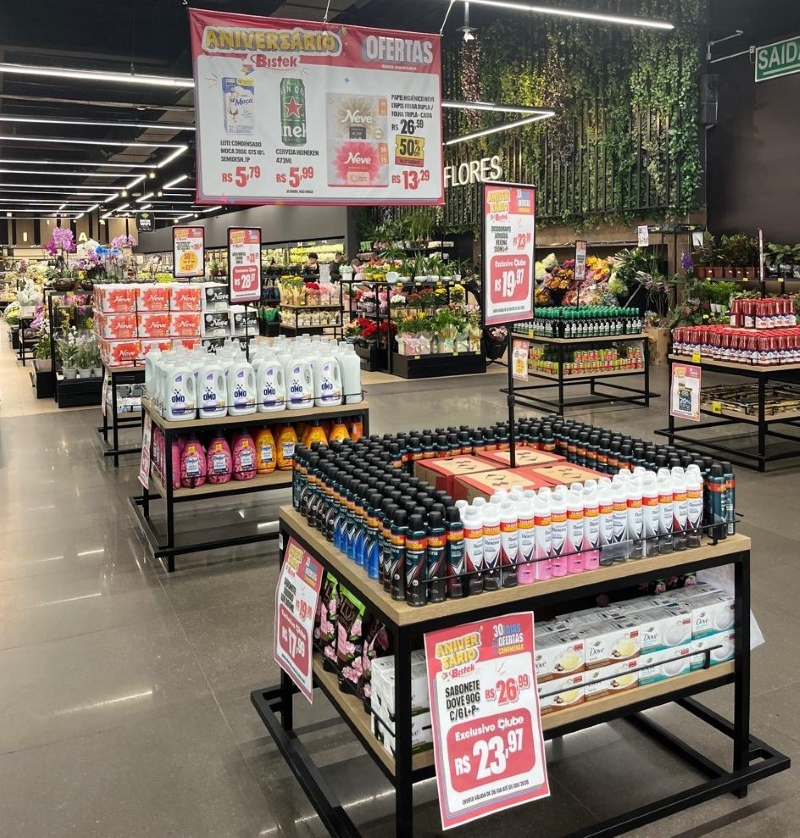 Produtos em promoção no Bistek Supermercados, na campanha do aniversário de 47 anos