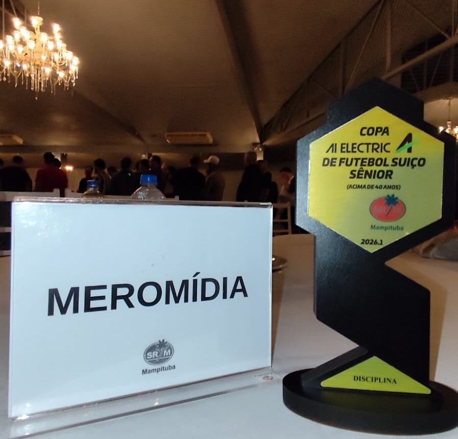 Troféu Disciplina entregue ao time MeroMídia FC