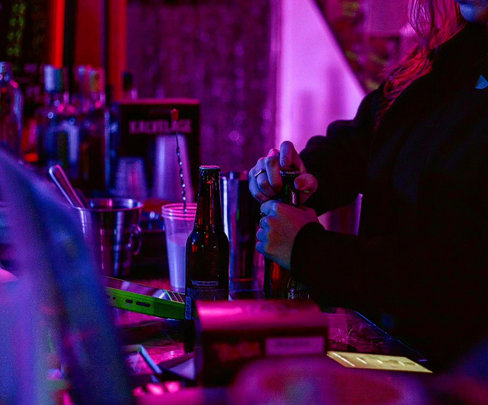 Bar Purple Rain anuncia reabertura em novo endereço na Rua Coberta, em Criciúma